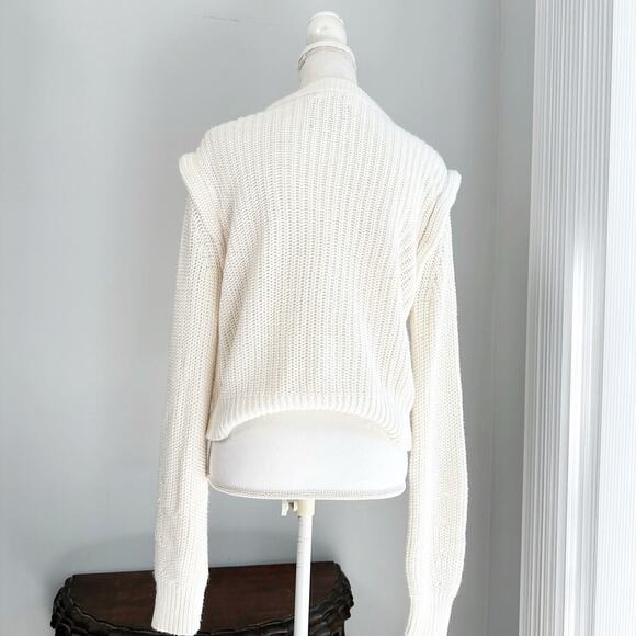 Abercrombie & Fitch Cream Knit Sweater Women’s Small Pullover - Picture 2 of 6